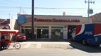 Farmacia Guadalajara Sucursal La Reina Frac La Reina Tonala Jalisco, Av. Juarez 600, Rancho De La Cruz, Coyula, 45410 Tonala, Jal. Mexico