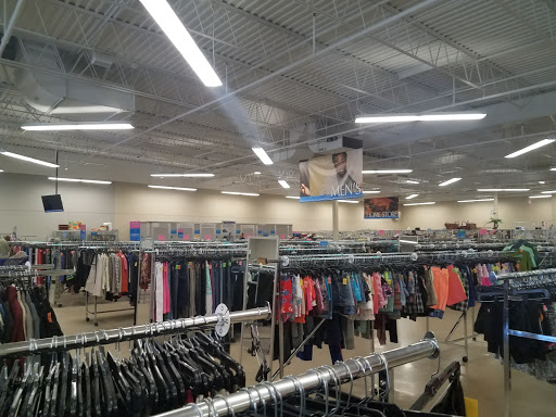 Non-Profit Organization «Goodwill Store & Donation Center», reviews and photos, 1381 N Rand Rd, Palatine, IL 60074, USA