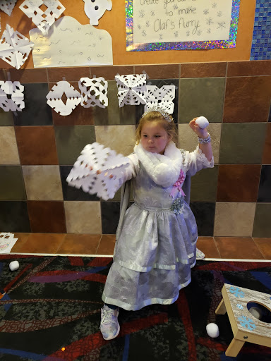 Movie Theater «Regal Cinemas Fox Run 15 & RPX», reviews and photos, 45 Gosling Rd, Newington, NH 03801, USA