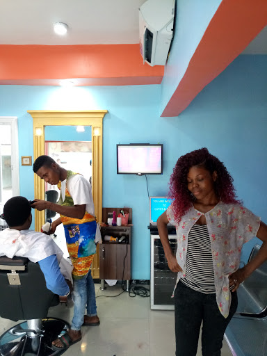 Cutties And Queens, Enerhe, Warri, Nigeria, Hair Salon, state Delta