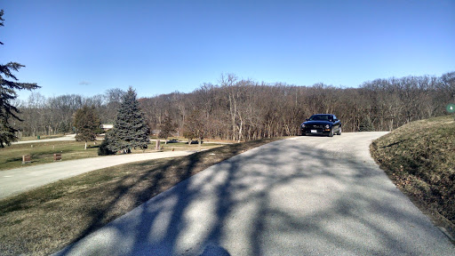 Memorial Park «Fairmount Willow Hills Memorial Park», reviews and photos, 9100 Archer Ave, Willow Springs, IL 60480, USA