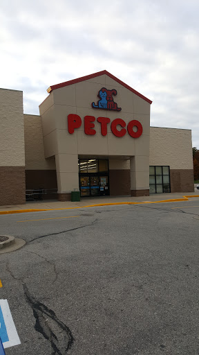 Petco Animal Supplies, 8551 S Howell Ave, Oak Creek, WI 53154, USA, 