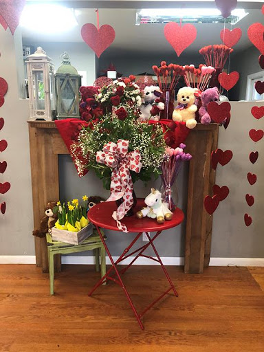 Florist «Palmer Florist», reviews and photos, 1327 N Raynor Ave, Joliet, IL 60435, USA