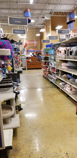 Shopping Mall «Crossroads Shopping Center», reviews and photos, 409 Tarrytown Rd, White Plains, NY 10607, USA