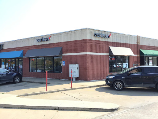 GoWireless Verizon Authorized Retailer, 46982 Gratiot Ave, Chesterfield, MI 48051, USA, 