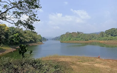 Peringalkuthu Reservoir View Point image