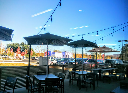 Mexican Restaurant «QDOBA Mexican Eats», reviews and photos, 3918 Lenox Avenue, Charlottesville, VA 22901, USA