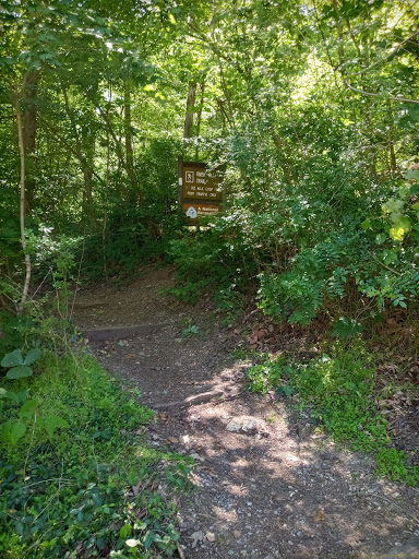 River Bluff Trail