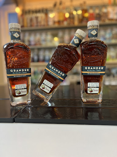 Liquor Store «Peavine Wine & Spirits», reviews and photos, 745 Peavine Rd, Crossville, TN 38571, USA