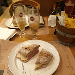 Photo n°1 de l'avis de Michael.a fait le 09/09/2022 à 07:41 sur le  Café Offline à Vila Nova de Gaia