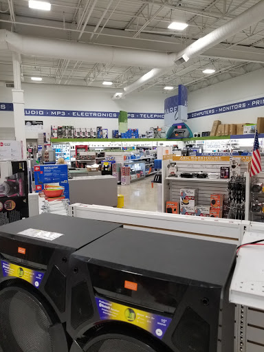 Appliance Store «ABC Warehouse», reviews and photos, 7215 E 10 Mile Rd, Center Line, MI 48015, USA