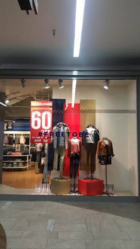 Shopping Mall «The Shops at South Town», reviews and photos, 10450 State St #2320, Sandy, UT 84070, USA