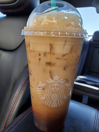 Coffee Shop «Starbucks», reviews and photos, 4503 Fleur Dr, Des Moines, IA 50321, USA