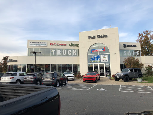Car Dealer «Fair Oaks Chantilly Chrysler Jeep Dodge», reviews and photos, 4170 Auto Park Cir, Chantilly, VA 20151, USA