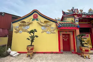 Chao Mae Lim Ko Niao Shrine image