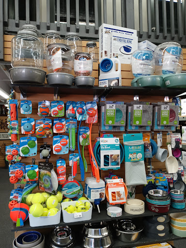 Pet Supply Store «Copper Creek Mercantile», reviews and photos, 4415 River Rd N, Keizer, OR 97303, USA