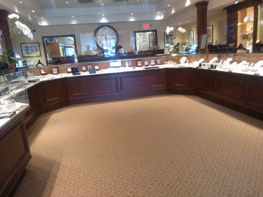 Jeweler «Palisade Jewelers», reviews and photos, 16 N Van Brunt St, Englewood, NJ 07631, USA