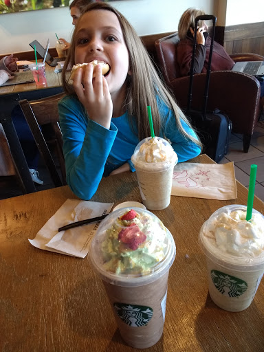 Coffee Shop «Starbucks», reviews and photos, 1113 E North Ave, Belton, MO 64012, USA