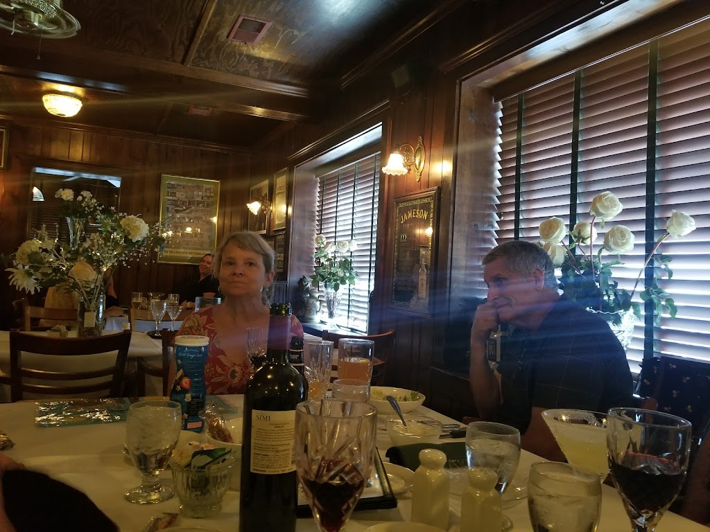 Pat's Steak House 40206