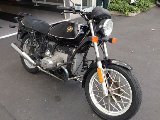 BMW Motorcycle Dealer «BMW Motorcycles of Western Oregon», reviews and photos, 12010 SW Garden Pl, Portland, OR 97223, USA