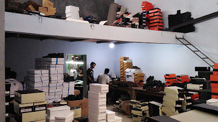 Pabrik Sepatu Dan Sandal RIONARN