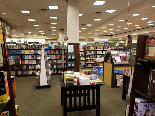 Book Store «Barnes & Noble», reviews and photos, 18025 Garden Way NE, Woodinville, WA 98072, USA