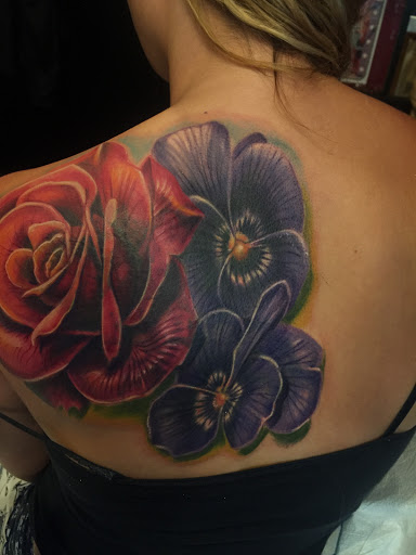 Tattoo Shop «American Tattoo Art», reviews and photos, 1721 Laskin Rd #112, Virginia Beach, VA 23454, USA