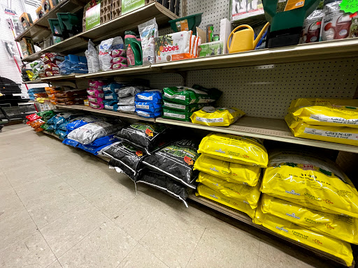 Building Materials Supplier «Dyson Building Center», reviews and photos, 20375 Point Lookout Rd, Great Mills, MD 20634, USA