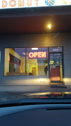 Donut Shop «Donut Land», reviews and photos, 19350 SW Boones Ferry Rd, Tualatin, OR 97062, USA