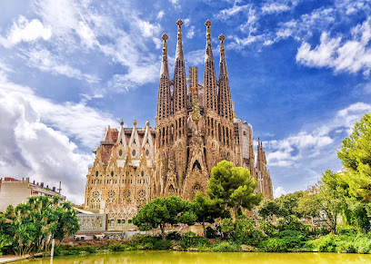 vista de Sagrada Família un lugar muy importante de Barcelona