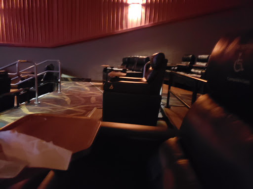 Movie Theater «Regal Cinemas Bolingbrook 12», reviews and photos, 1221 W Boughton Rd, Bolingbrook, IL 60440, USA