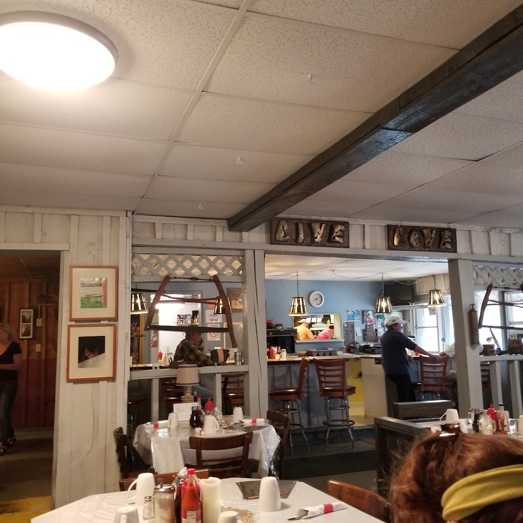 The Fireside/ Sunny’s Kitchen 13421