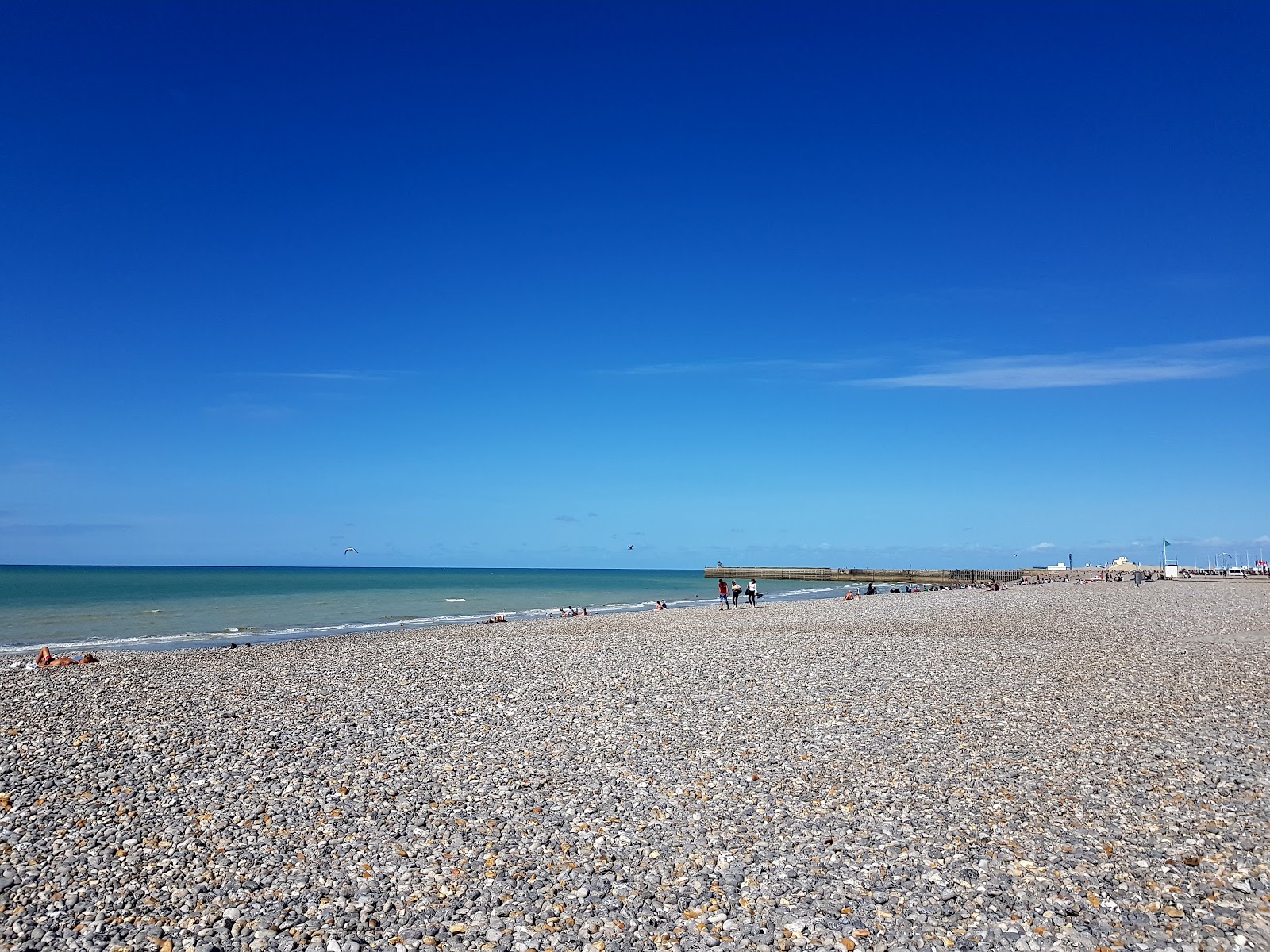 Foto von Strand von Dieppe mit langer gerader strand