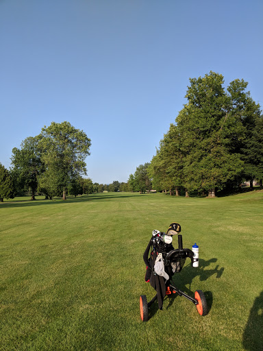 Golf Course «Gresham Golf Course», reviews and photos, 2155 NE Division St, Gresham, OR 97030, USA