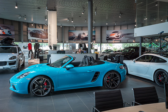 Porsche Centre Bristol - Car dealer