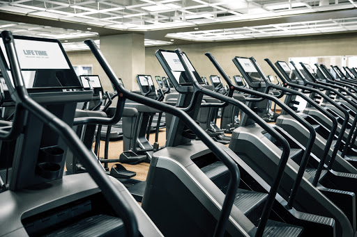 Gym «Life Time Fitness», reviews and photos, 455 Scott Dr, Bloomingdale, IL 60108, USA