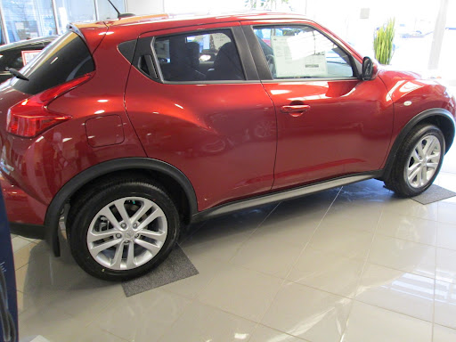 Nissan Dealer «Larry H. Miller Nissan Southwest», reviews and photos, 5067 S Wadsworth Blvd, Littleton, CO 80123, USA