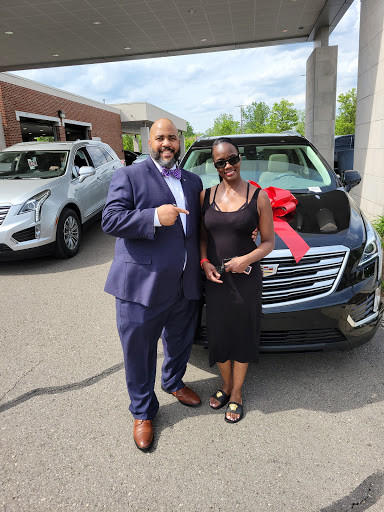 Car Dealer «Cadillac of Novi», reviews and photos, 41350 Grand River Ave, Novi, MI 48375, USA