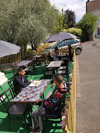 Atmosphère du Restaurant Kebab de Bonnieres à Bonnières-sur-Seine - n°3