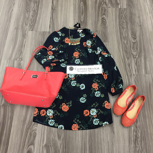 Used Clothing Store «Clothes Mentor», reviews and photos, 306 Oyster Point Rd, Newport News, VA 23602, USA