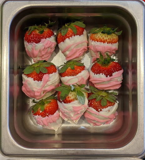 Frozen Yogurt Shop «sweetFrog», reviews and photos, 34 Shunpike Rd #28, Cromwell, CT 06416, USA