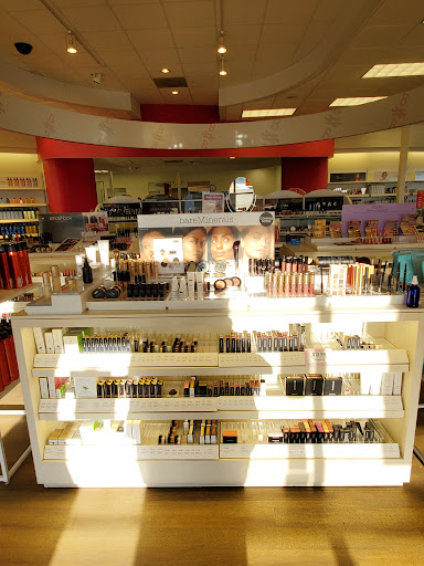 Beauty Salon «Beauty Brands», reviews and photos, 5820 SW 21st St, Topeka, KS 66604, USA