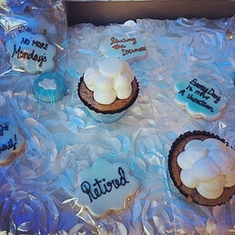 Cupcake Shop «Smallcakes: A Cupcakery of Naperville», reviews and photos, 115 E Ogden Ave #119, Naperville, IL 60563, USA