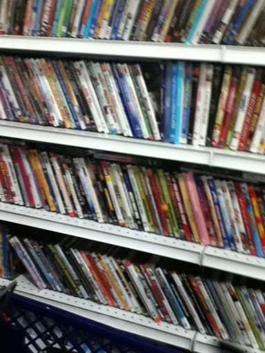 Thrift Store «Goodwill Ocala Superstore Adjacent to Paddock Mall», reviews and photos, 2830 SW 27th Ave, Ocala, FL 34471, USA