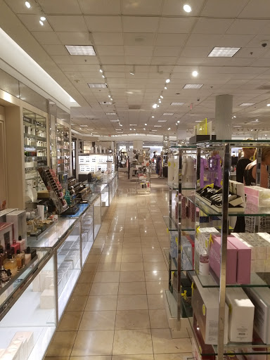 Department Store «Nordstrom The Westchester», reviews and photos, 135 Westchester Ave, White Plains, NY 10601, USA