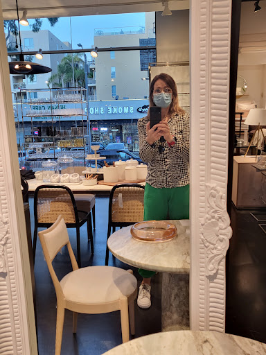 Furniture Store «CB2», reviews and photos, 8000 Sunset Blvd, Los Angeles, CA 90046, USA