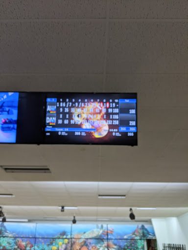 Bowling Alley «Pro Bowl West», reviews and photos, 501 W Baddour Pkwy, Lebanon, TN 37087, USA