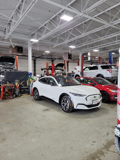 Ford Dealer «Napleton Ford in Libertyville», reviews and photos, 1010 S Milwaukee Ave, Libertyville, IL 60048, USA