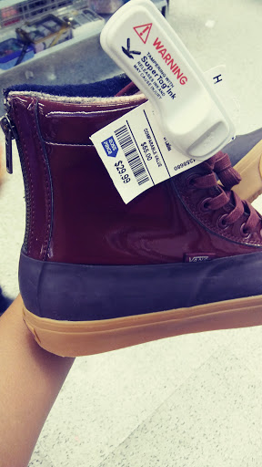 Clothing Store «Ross Dress for Less», reviews and photos, 940 N Western Ave, San Pedro, CA 90732, USA