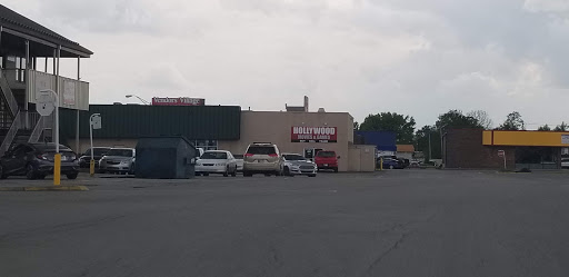 Video Game Store «Hollywood Movies and Games LLC», reviews and photos, 709 E Lewis and Clark Pkwy b, Clarksville, IN 47129, USA